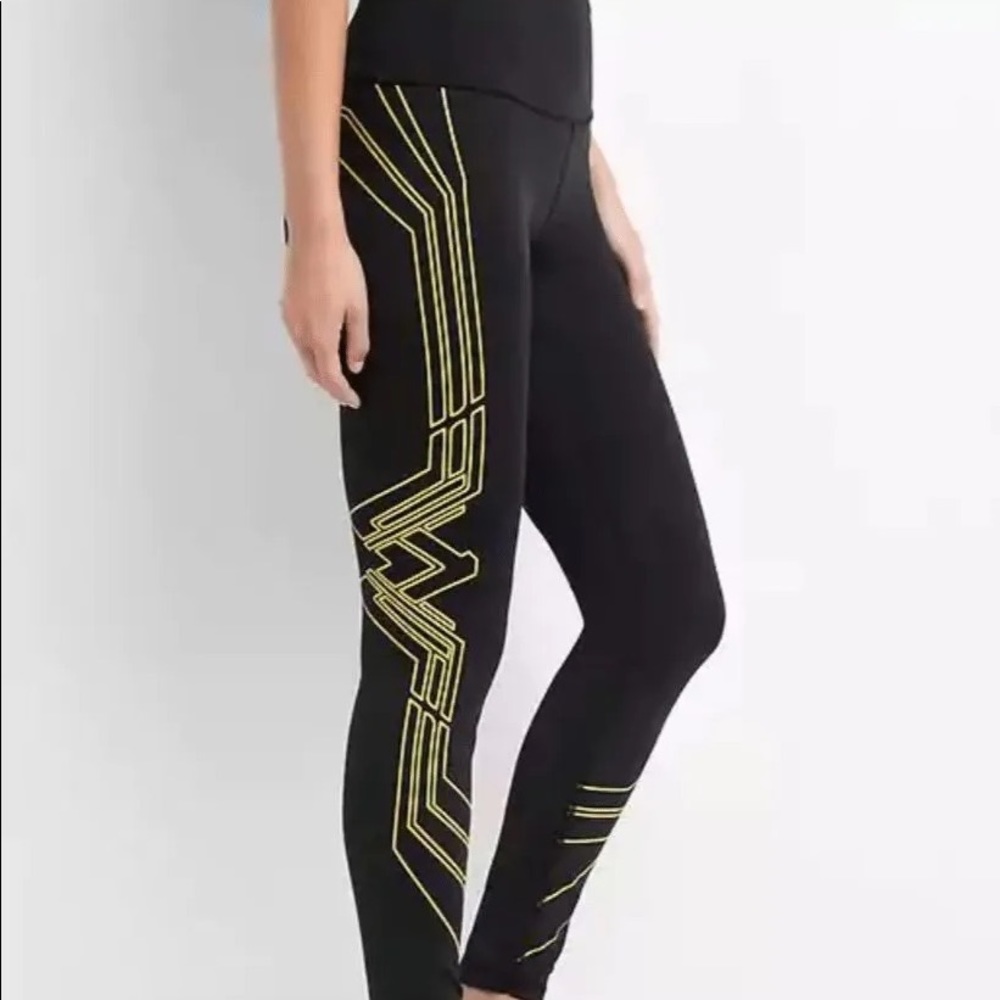Gap Fir Wonder Woman Lasso Tights Leggings Small